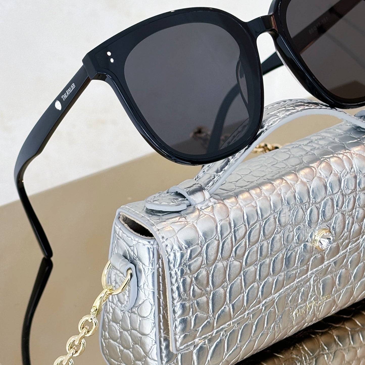 Diamanté-Embellished Sunglasses & Silver Leather Bag Set